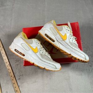 Nike Air Max 90 White Laser Orange Men’s Sz 10.5 DH0276-100